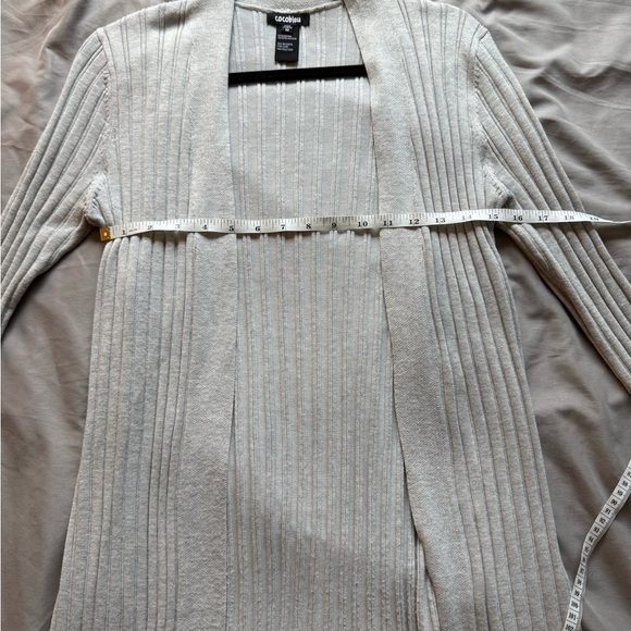 Light Gray Ribbed Cardigan - Picture 5 of 6